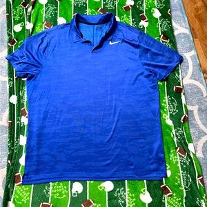 NWOT Nike golf polo